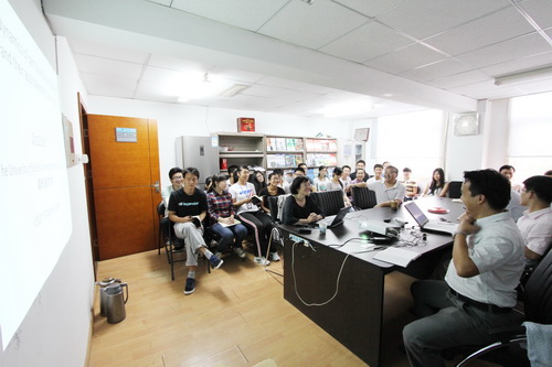 日本电气通信大学沈青副教授访问等离子体所