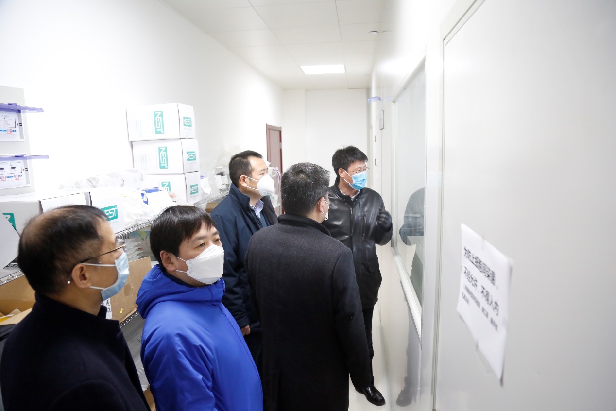 调研刘青松药物学团队实验室