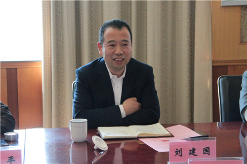 中科院合肥研究院召开劳动模范和青年科研骨干座谈会