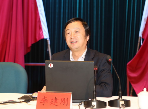 "舜耕大讲堂"上传递"人造太阳"梦想——李建刚为淮南市领导干部作讲座